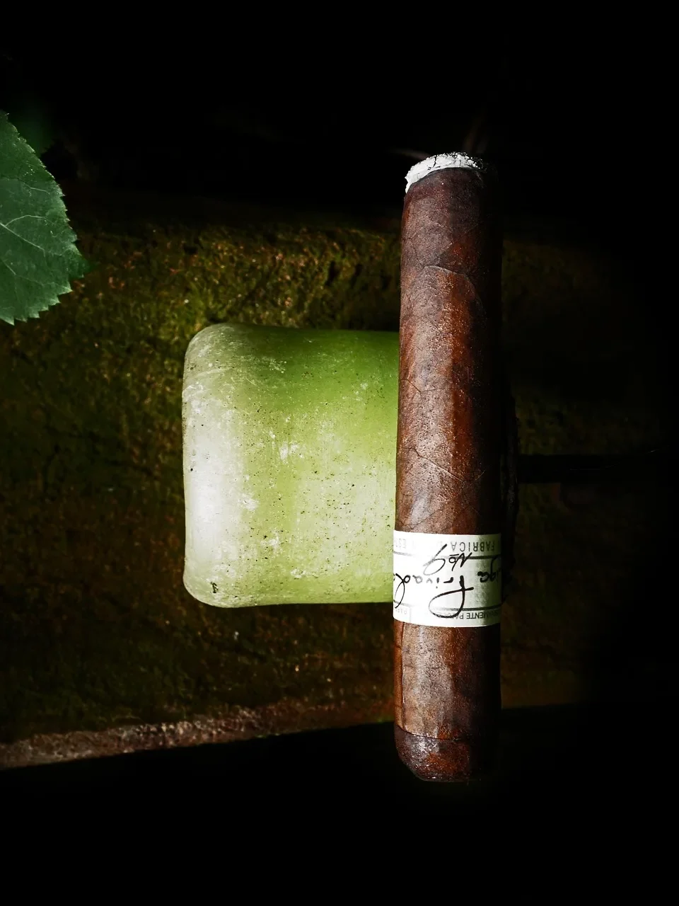 minimal-cigar